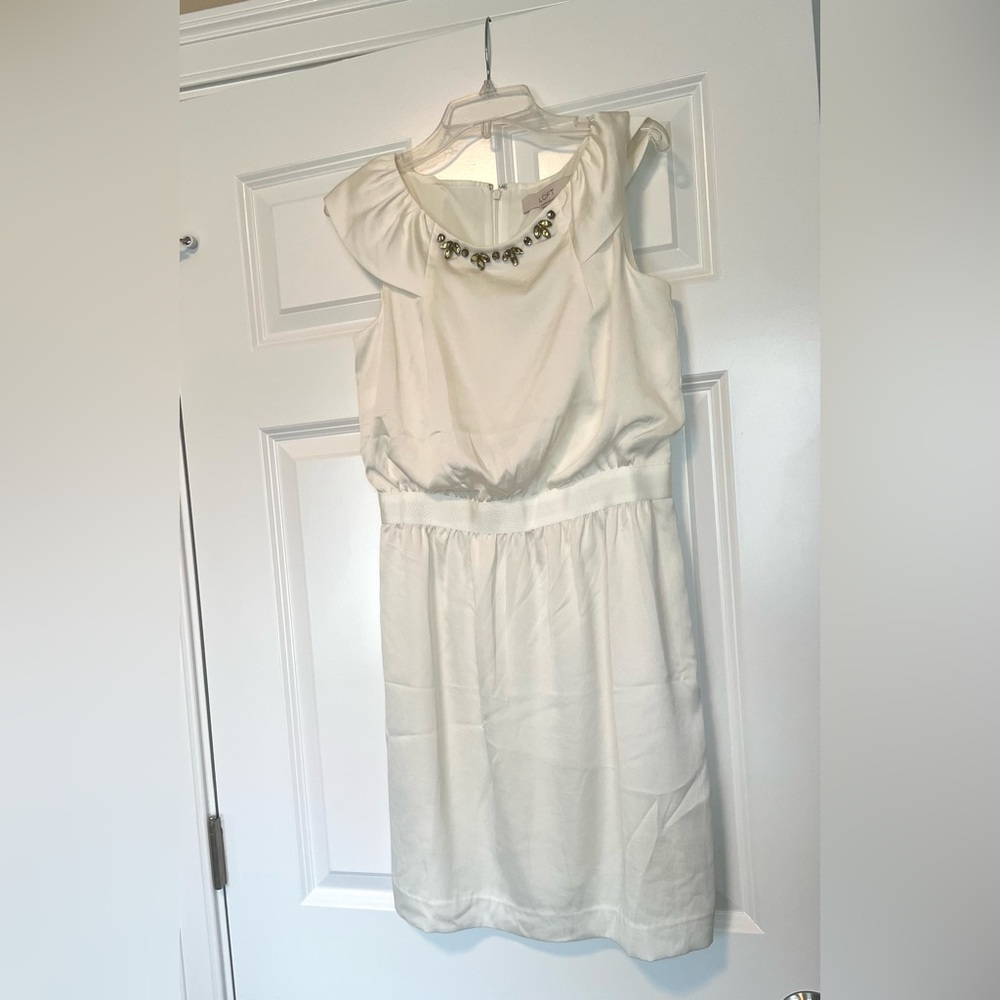 Woman’s white dress